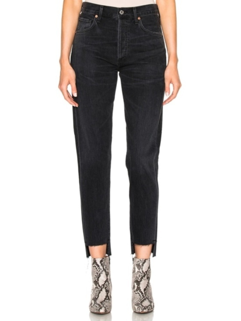 Citizens Of Humanity Liya Hi-Lo Hem Classic Fit Jeans in Outsider Size 24